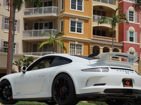 Used 2015 Porsche 911 GT3 RWD image 62