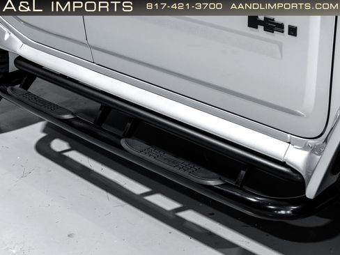 Used 2009 HUMMER H2 Luxury image 24