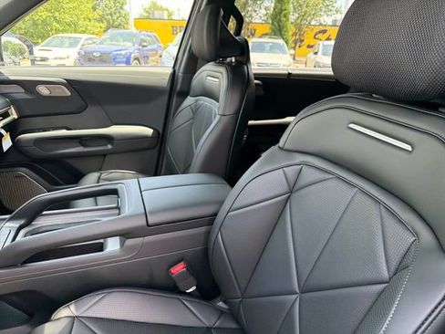 New 2027 Kia Telluride SX w/ Towing Package FWD image 17