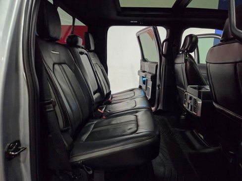 Used 2021 Ford F250 Platinum w/ FX4 Off-Road Package image 77