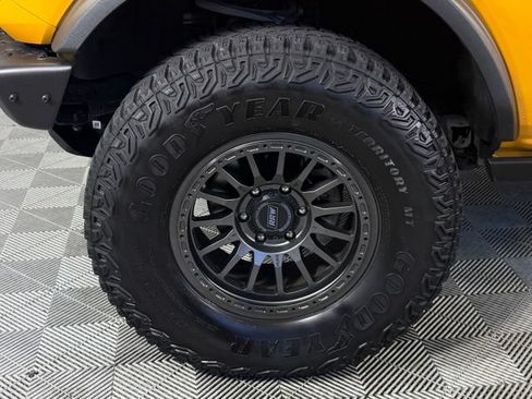 Used 2021 Ford Bronco Badlands AWD/4WD image 10