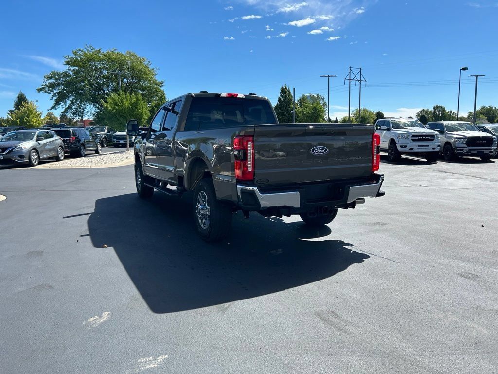 New 2027 Ford F250 Lariat w/ Lariat Premium Package AWD/4WD image 9