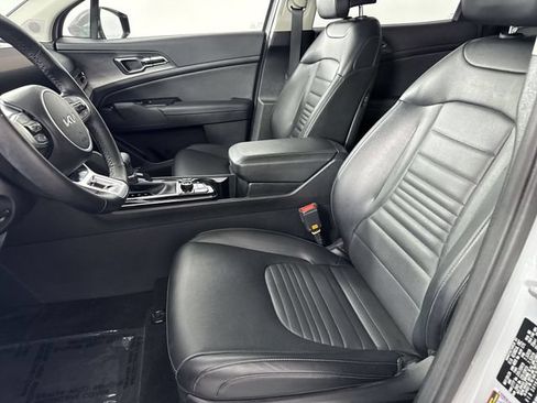 Used 2024 Kia Sportage SX AWD/4WD image 4