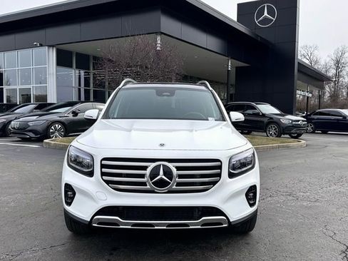 New 2026 Mercedes-Benz GLB 250 4MATIC image 2