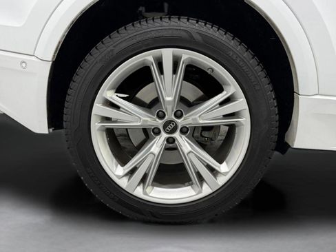 Certified 2023 Audi Q8 Premium Plus image 38