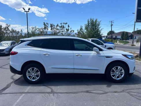 Used 2019 Buick Enclave Essence AWD/4WD image 4