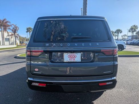 Used 2022 Jeep Wagoneer Series II image 5