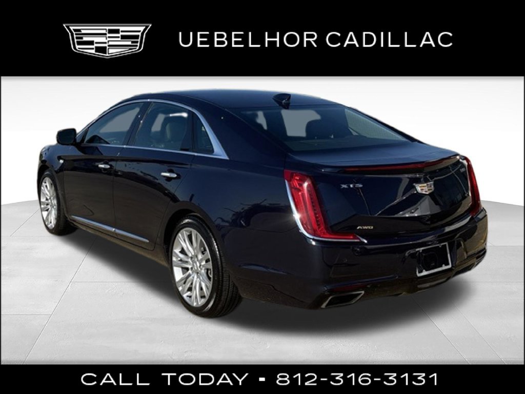 Used 2017 Cadillac XTS Luxury FWD image 2