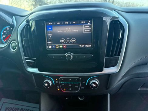 Used 2020 Chevrolet Traverse LS image 34