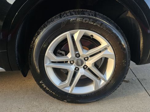 Used 2019 Audi Q5 2.0T Premium w/ Convenience Package image 14