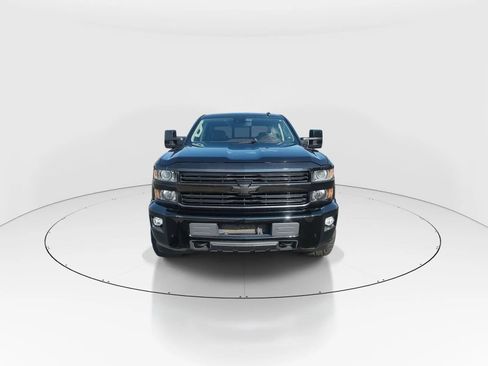 Used 2015 Chevrolet Silverado 2500 High Country w/ Duramax Plus Package AWD/4WD image 3