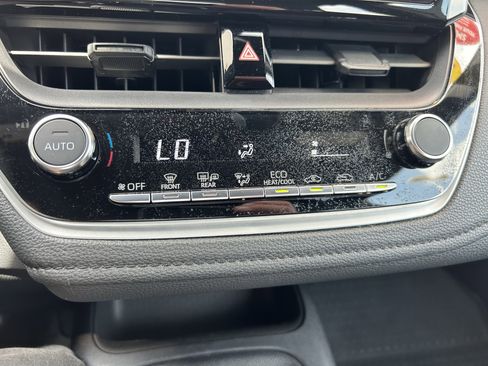 Used 2023 Toyota Corolla SE FWD image 27