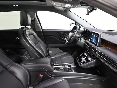 Certified 2022 Lincoln Corsair Reserve w/ Equipment Group 201A image 15