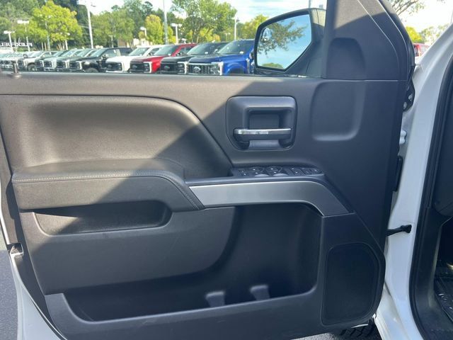 Used 2015 Chevrolet Silverado 2500 LT RWD image 19