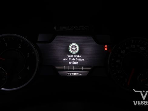 Used 2022 RAM 2500 Lone Star w/ Lone Star Silver Edition image 9