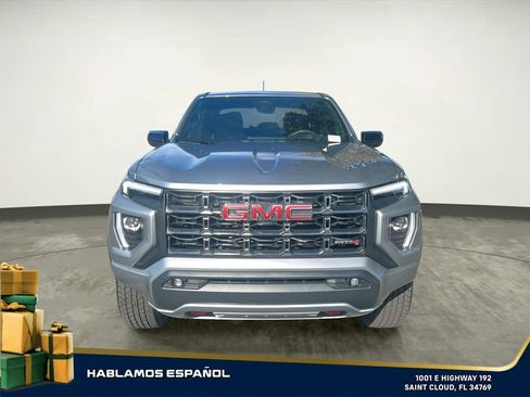 Certified 2025 GMC Canyon AT4 image 9