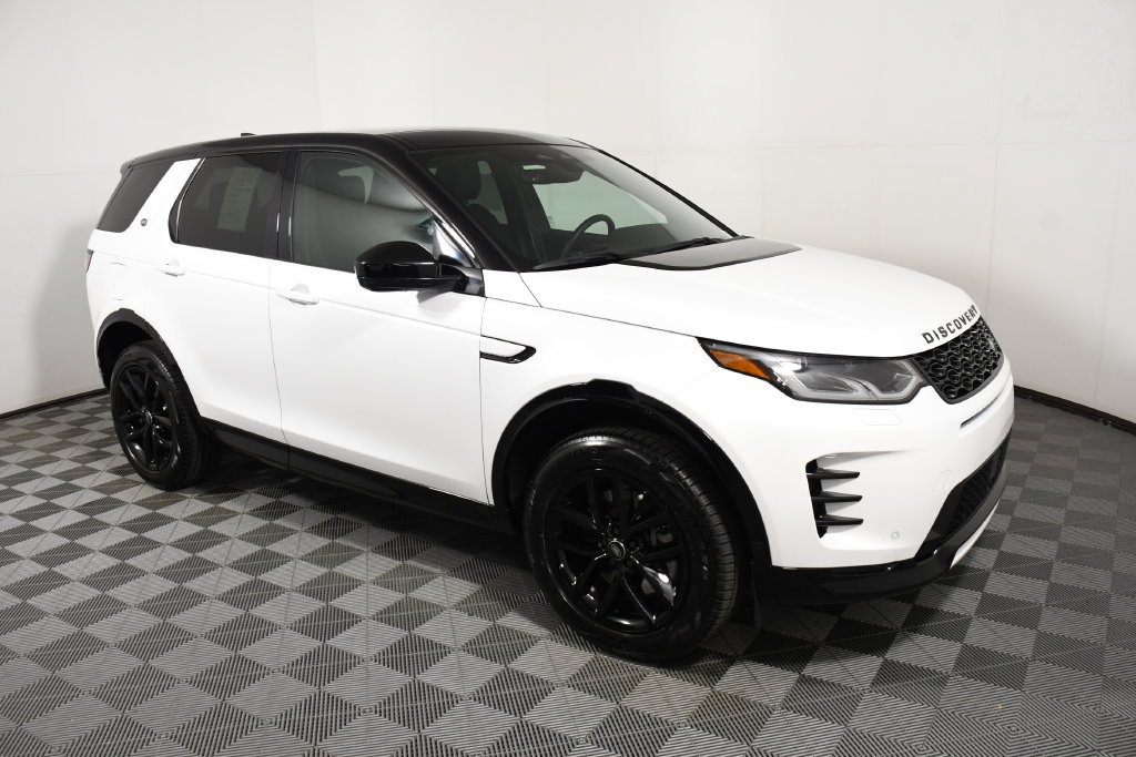 Certified 2025 Land Rover Discovery Sport Dynamic SE AWD/4WD image 8