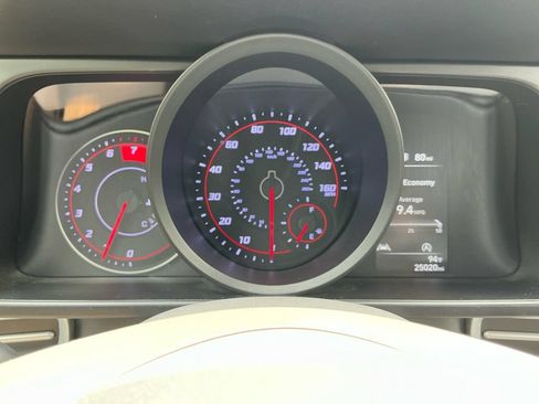 Used 2023 Hyundai Elantra SE FWD image 29