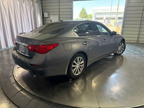 Used 2017 INFINITI Q50 2.0t w/ Moonroof Package AWD/4WD image 5