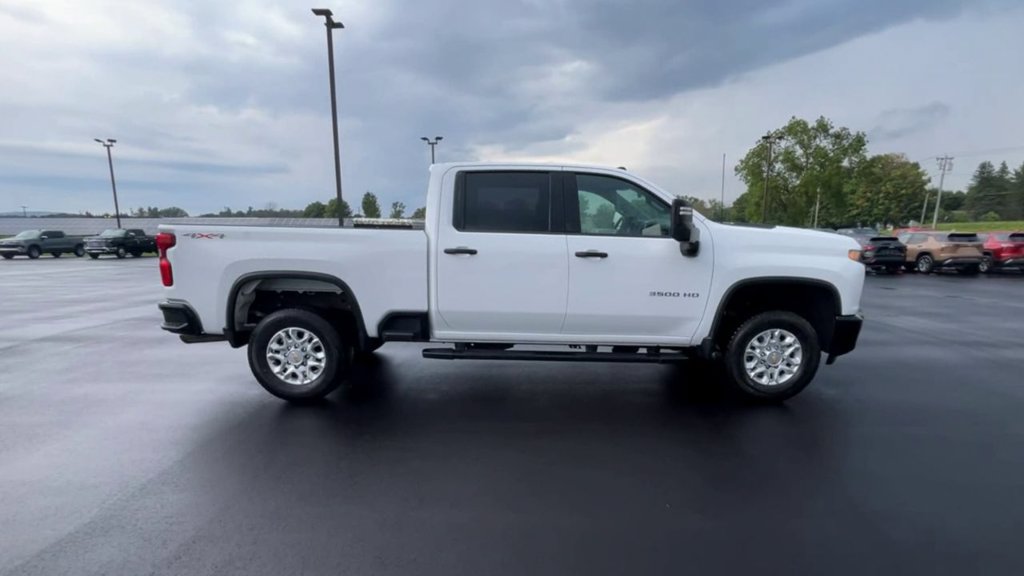 Certified 2022 Chevrolet Silverado 3500 W/T w/ WT Convenience Package AWD/4WD image 9