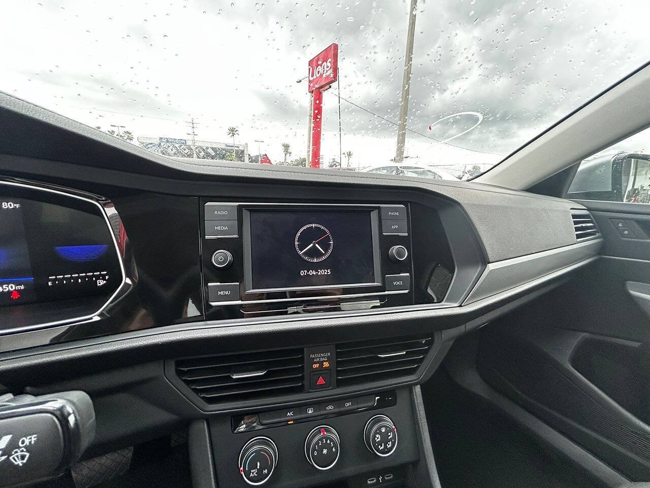 Used 2021 Volkswagen Tiguan SEL AWD/4WD image 4