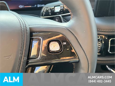 Used 2025 Lincoln Aviator Reserve w/ Equipment Group 201A AWD/4WD image 34