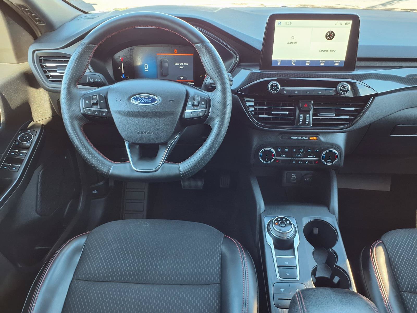 Used 2025 Ford Escape ST-Line Select AWD/4WD image 6