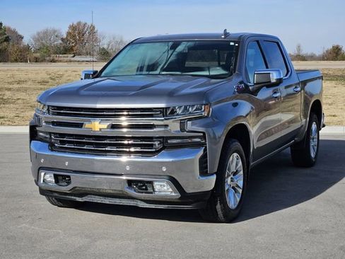 Used 2019 Chevrolet Silverado 1500 LTZ w/ LTZ Plus Package image 3