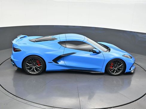 Used 2020 Chevrolet Corvette Stingray Preferred Cpe w/ 2LT Preferred Equipment Group RWD image 22