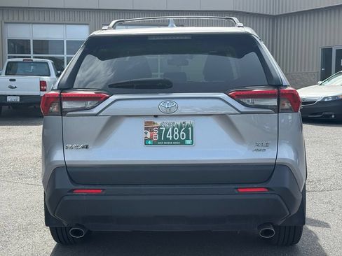 Used 2020 Toyota RAV4 XLE Premium AWD/4WD image 3