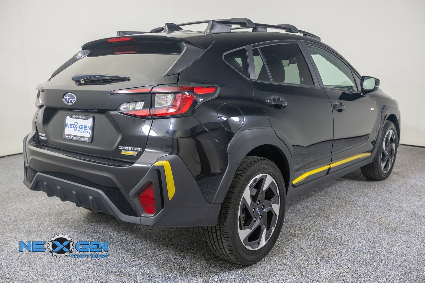 Used 2024 Subaru Crosstrek 2.5i Sport AWD/4WD image 8