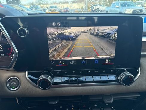 New 2026 GMC Canyon Denali w/ LPO, Denali Black Edition image 20