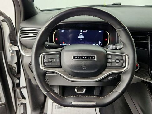 Used 2022 Jeep Wagoneer Series II image 12