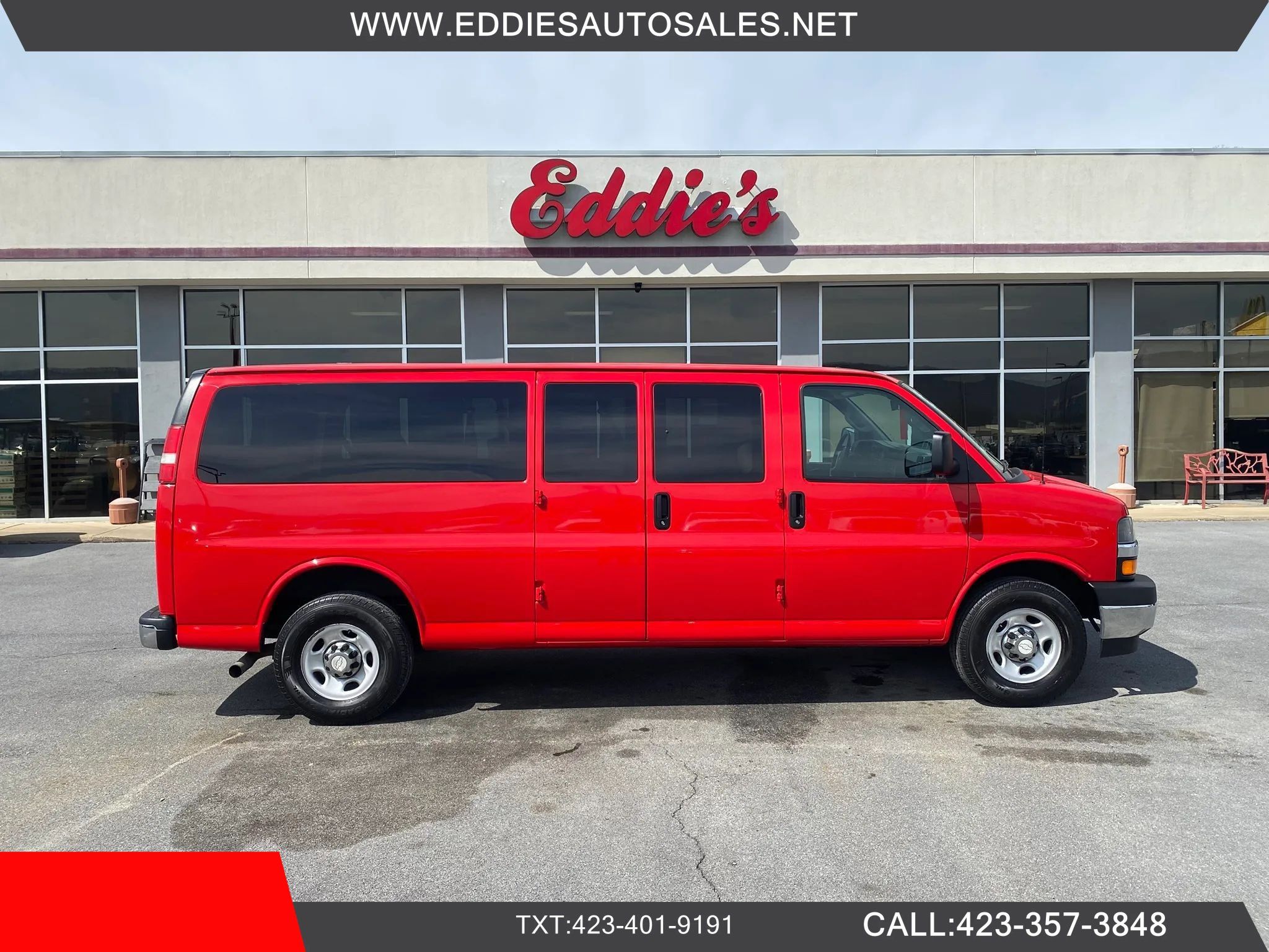 Used 2017 Chevrolet Express 3500 LT w/ LT Preferred Equipment Group RWD image 1