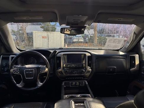 Used 2017 GMC Sierra 1500 Denali image 29
