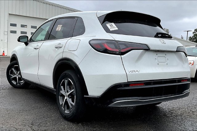 Used 2024 Honda HR-V EX-L image 3