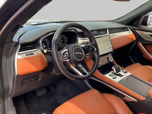 Used 2026 Jaguar F-PACE R-Dynamic S AWD/4WD image 18