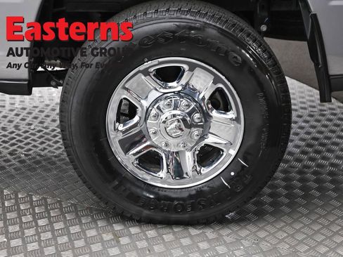 Used 2024 RAM 2500 Big Horn AWD/4WD image 8