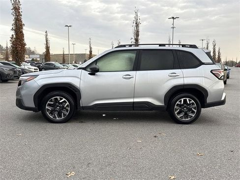 Certified 2025 Subaru Forester Premium image 6