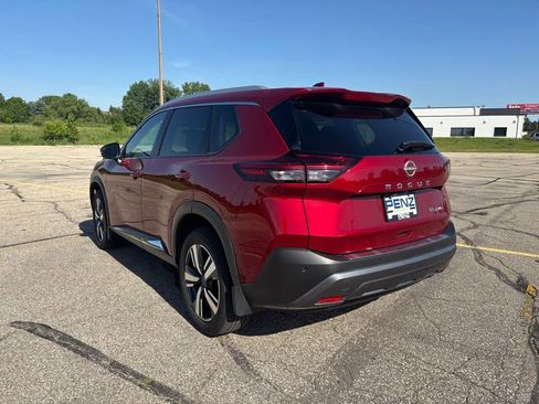 Used 2023 Nissan Rogue SL w/ SL Premium Package AWD/4WD image 5