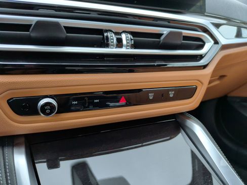 Certified 2024 BMW 430i xDrive Coupe w/ M Sport Package image 19