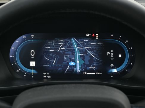 Used 2025 Volvo XC40 B5 Core image 24