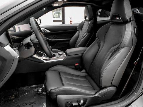 Used 2024 BMW M4 Coupe w/ Executive Package image 7