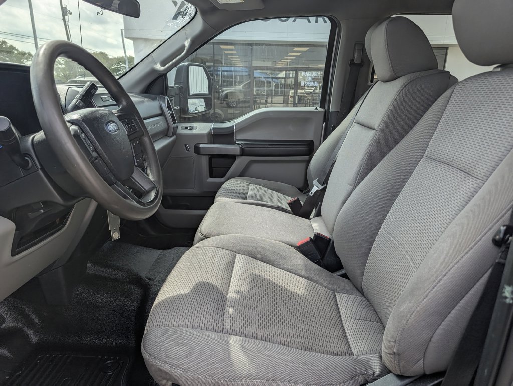 Used 2021 Ford F350 XLT w/ XLT Value Package AWD/4WD image 26