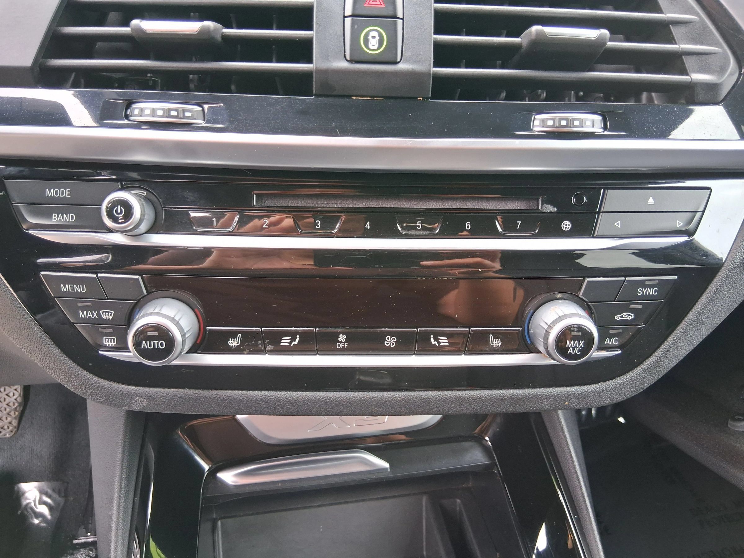 Used 2019 BMW X3 sDrive30i w/ Convenience Package RWD image 16
