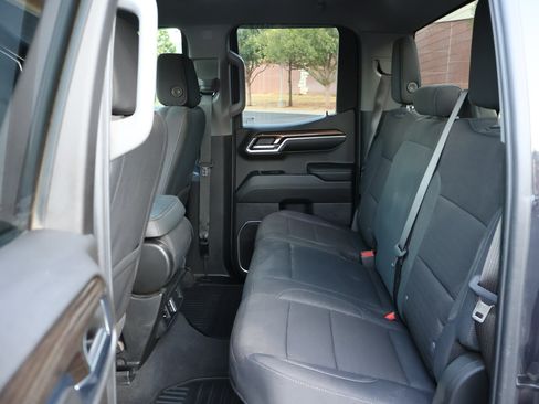 Used 2024 Chevrolet Silverado 1500 LT RWD image 20