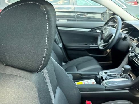 Used 2018 Honda Civic EX-T image 10