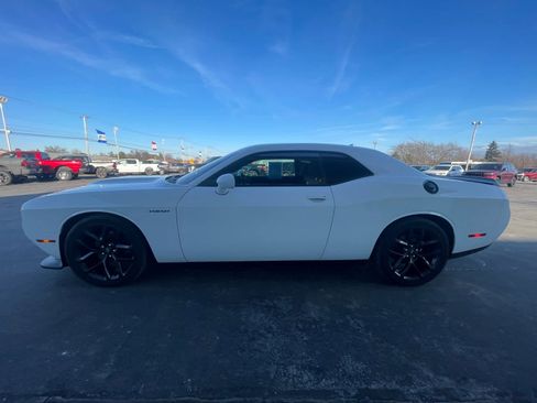 Used 2020 Dodge Challenger R/T w/ Blacktop Package image 6