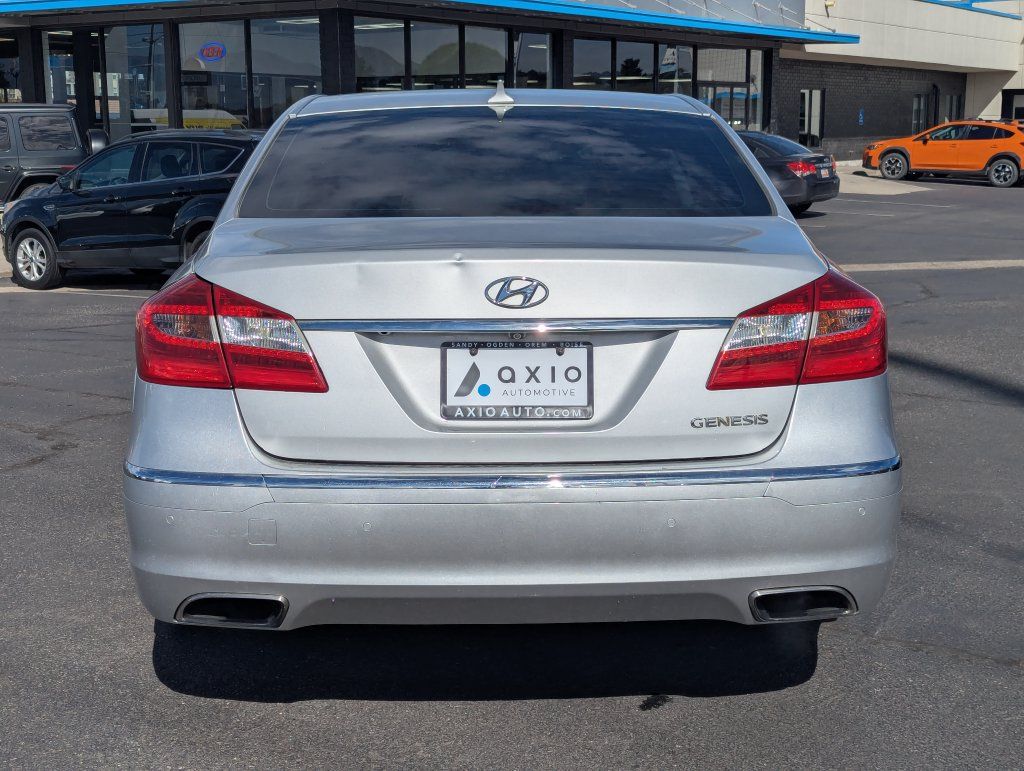 Used 2014 Hyundai Genesis 3.8 w/ Technology Package 03 RWD image 6