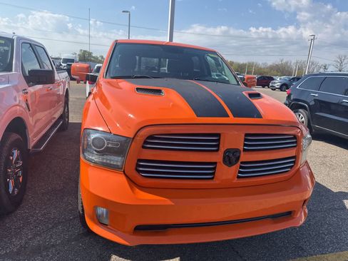 Used 2017 RAM 1500 Sport w/ Ignition Orange Sport Package image 5
